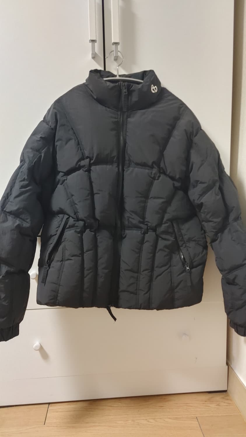 노매뉴얼 커브 다운 패딩 블랙 M 상품이미지1