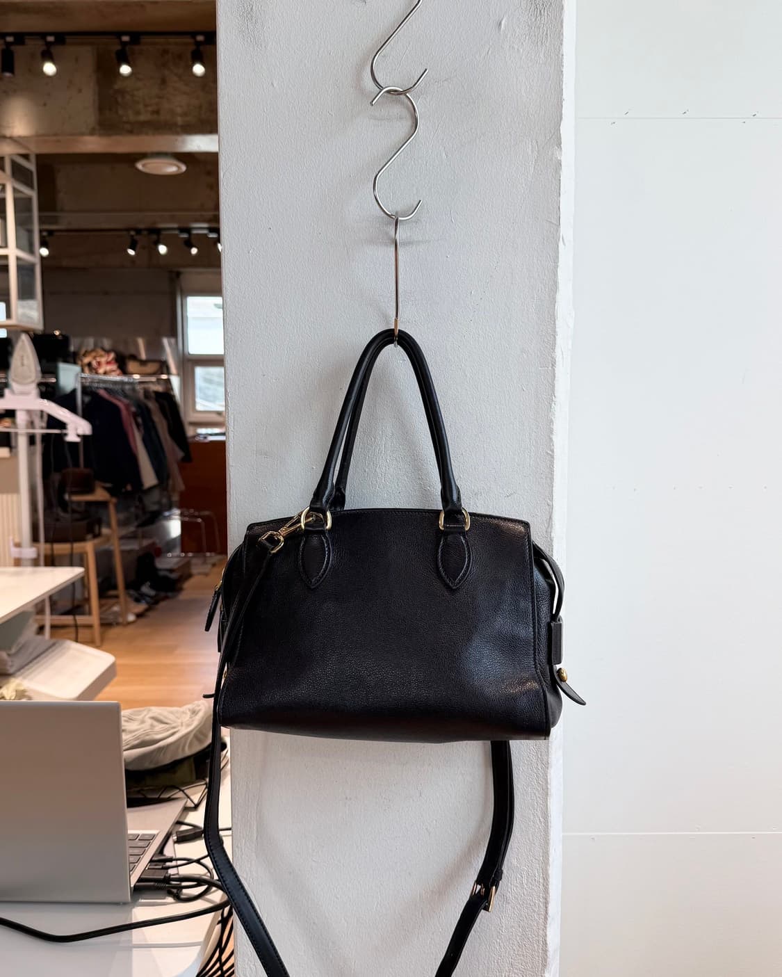 프라다 블랙 사피아노 투웨이 토트백  상품이미지5