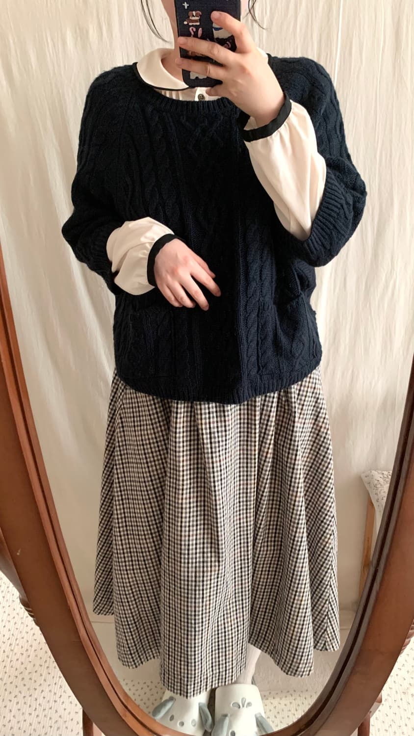 메리제인 둥근카라 배색 블라우스 상품이미지5