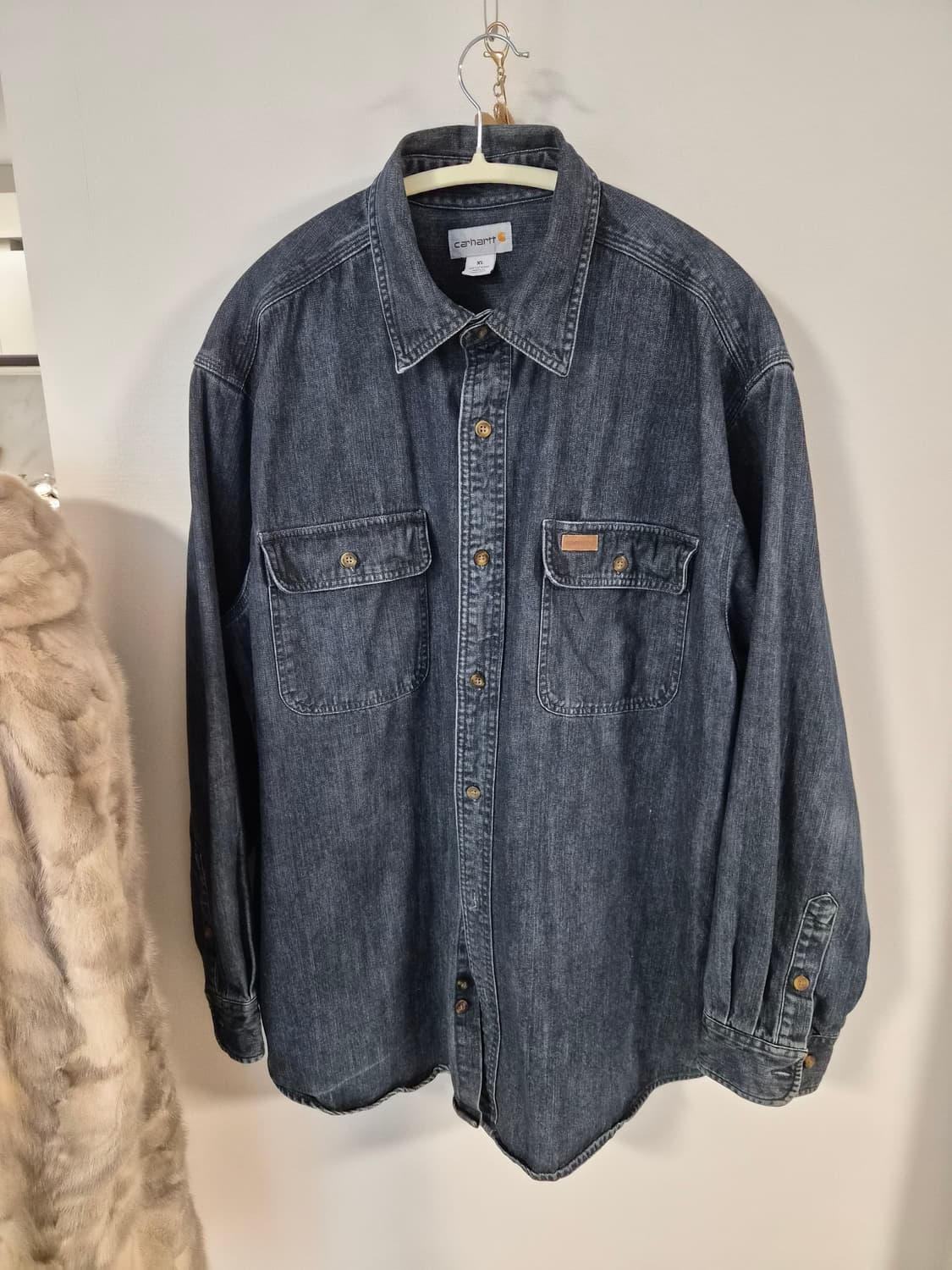 칼하트 헤비코튼 데님 워크셔츠 XL (상태 최상) 상품이미지1