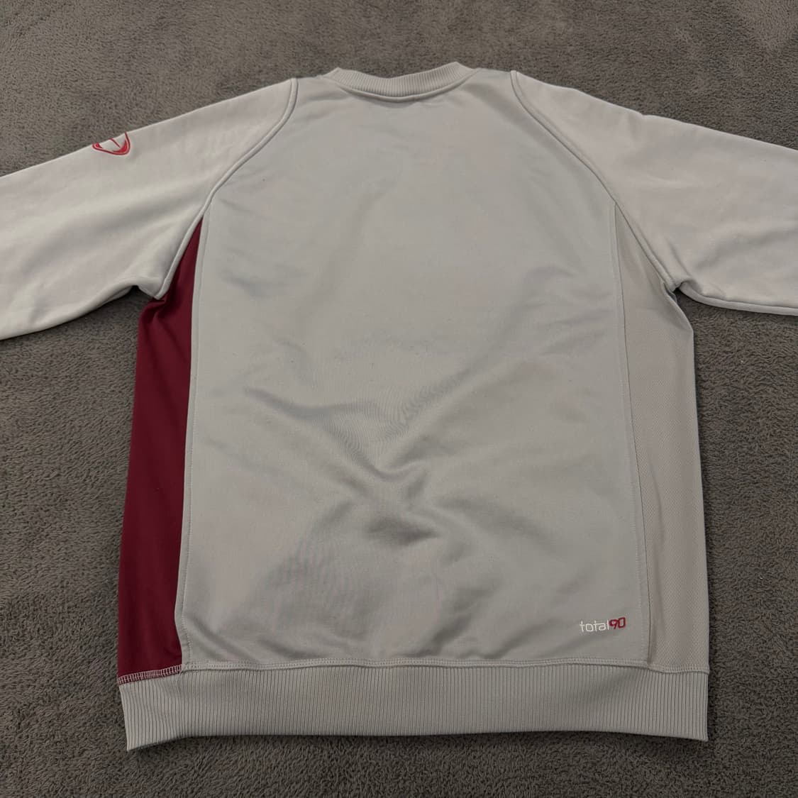 [정품/M,100] 나이키 스우시 맨체스터 유나이티드 맨투맨 상품이미지4