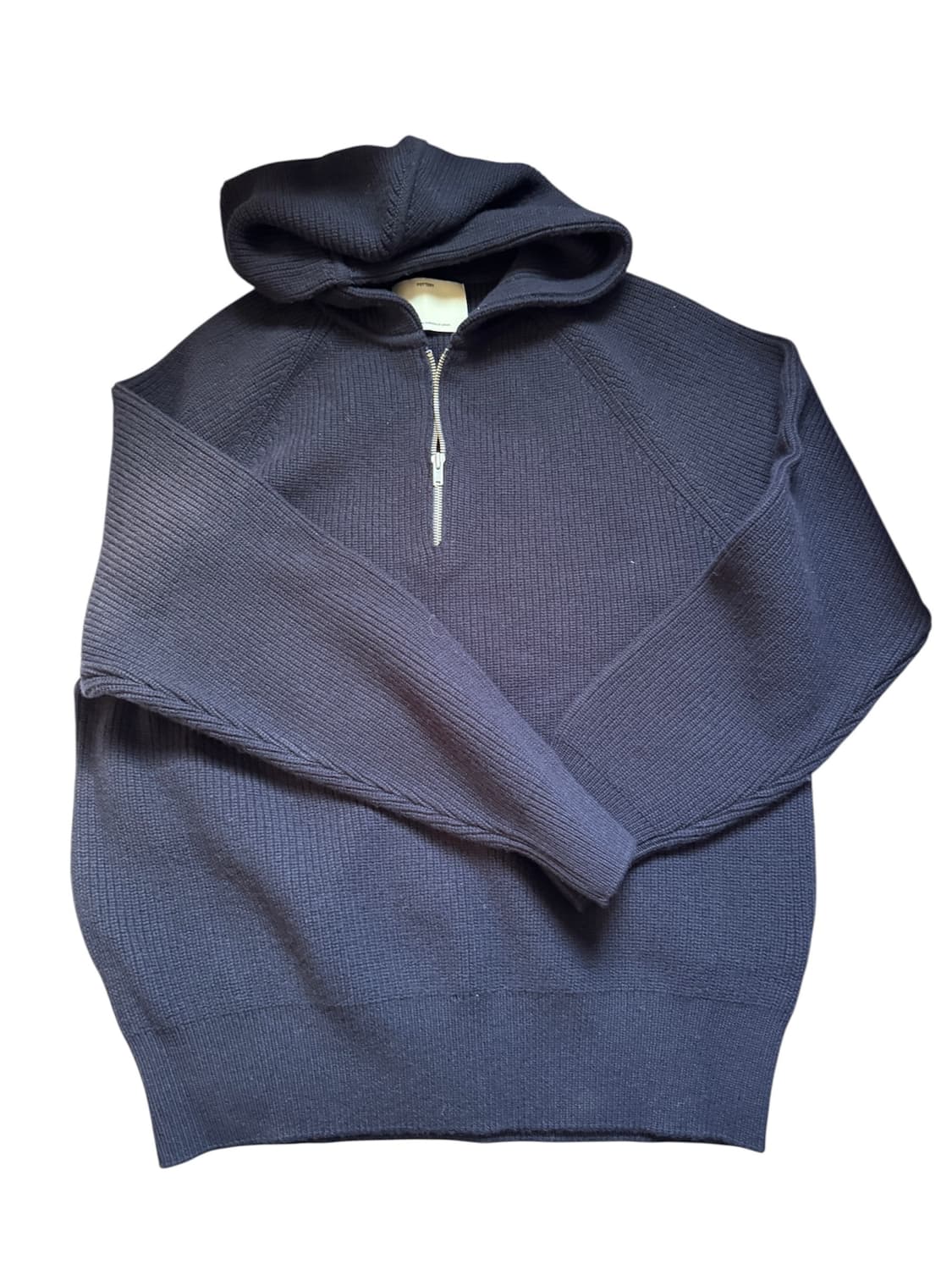 [1] 포터리 메리노울 하프집업 후드 니트 블랙, 다크네이비  상품이미지4
