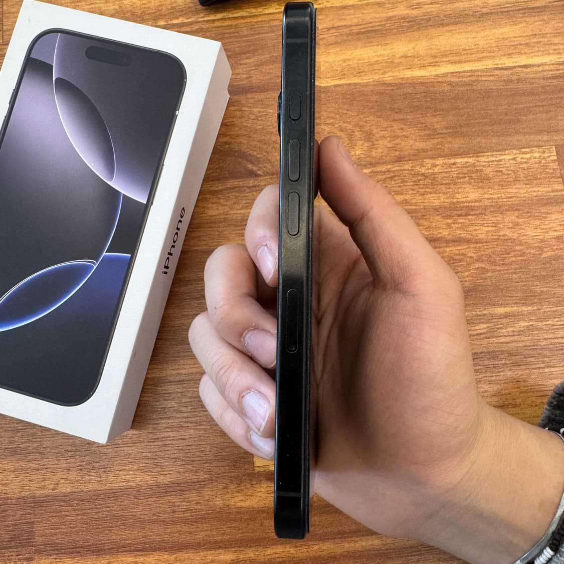 아이폰16프로 1테라 상품이미지3