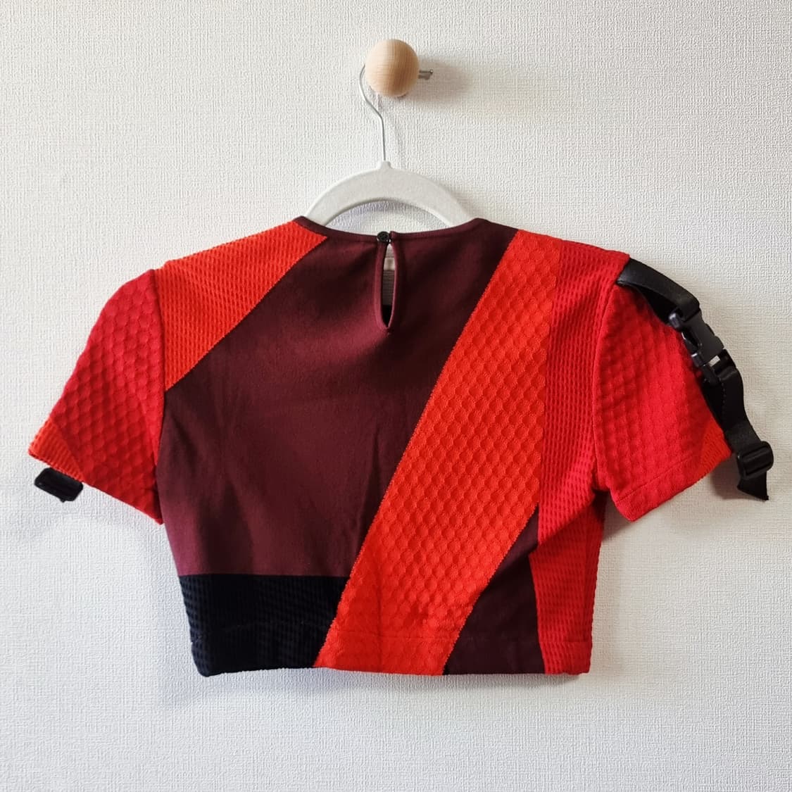 알렉산더 맥퀸 니티드 크롭탑 (44-날씬55) 1회착/새상품 수준 상품이미지2