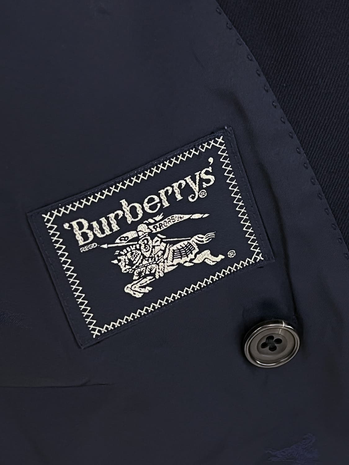 Burberry navy gold button jack 상품이미지8