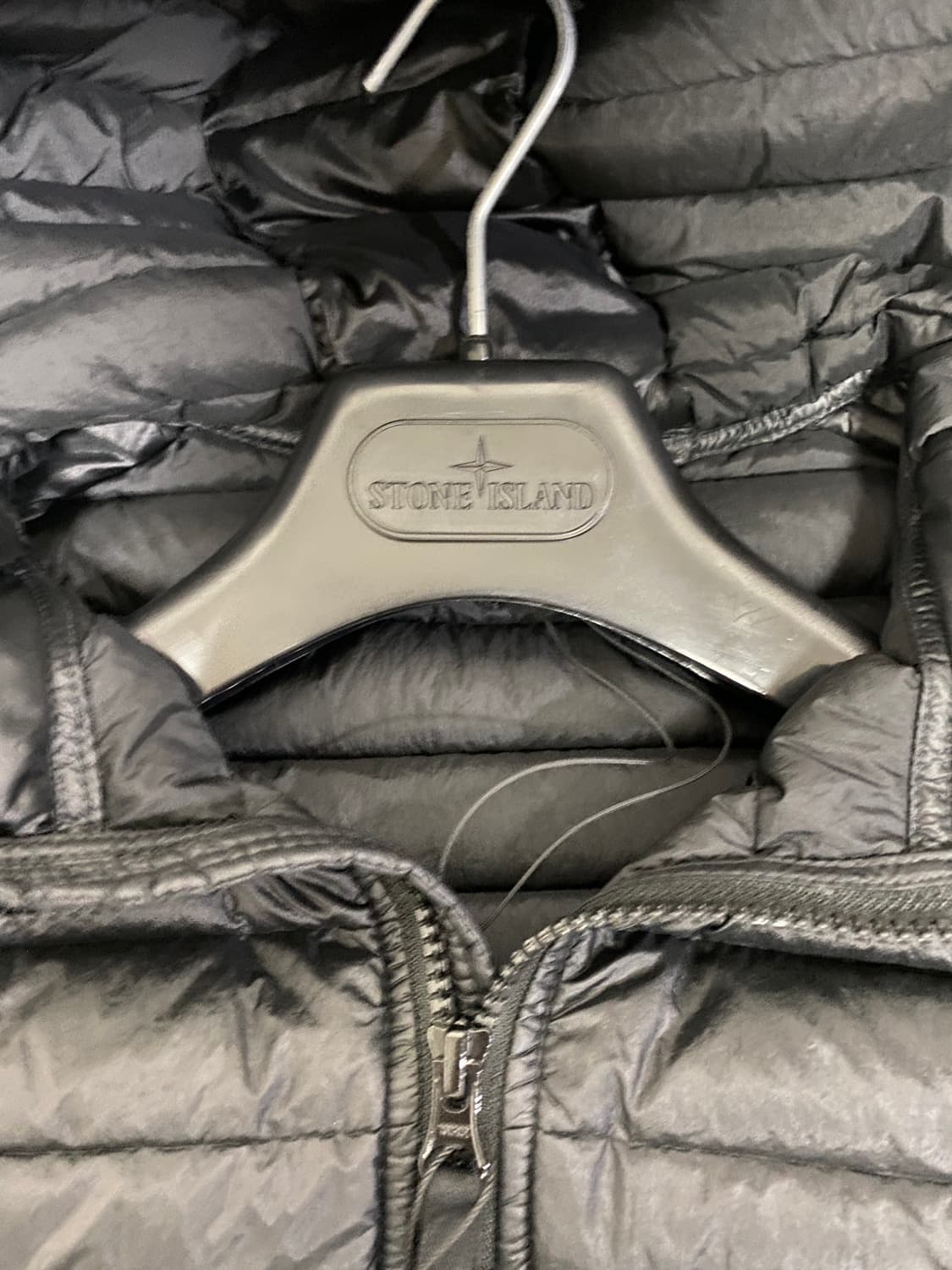 스톤아일랜드 22FW 경량패딩 블랙 XL 새상품 상품이미지7