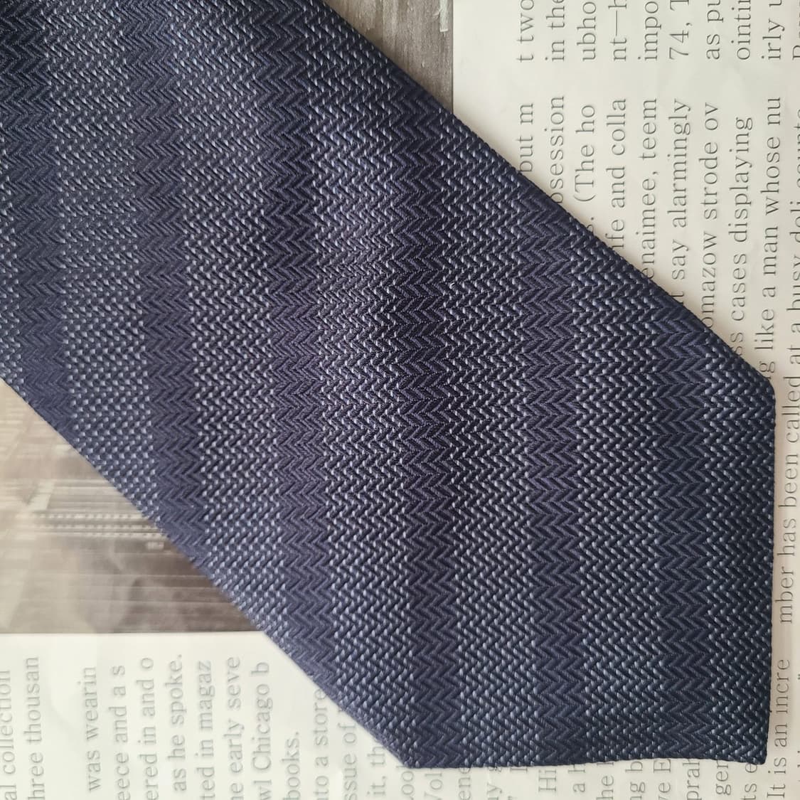 조르지오 아르마니 넥타이 네이비 9.1cm 새제품 g4
 상품이미지7