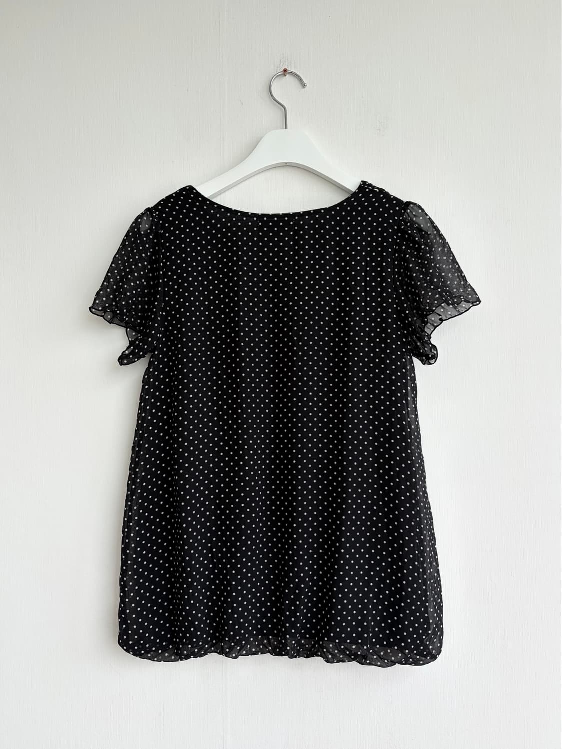 SALE) THEORIA 도트 셔링 블라우스 상품이미지4