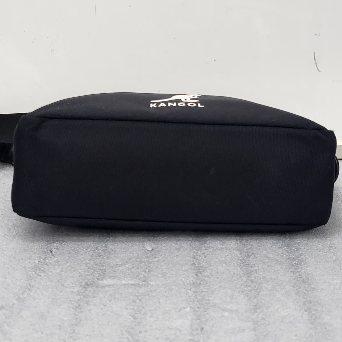 캉골 정품 크로스백 블랙 26x18x8cm 상품이미지7