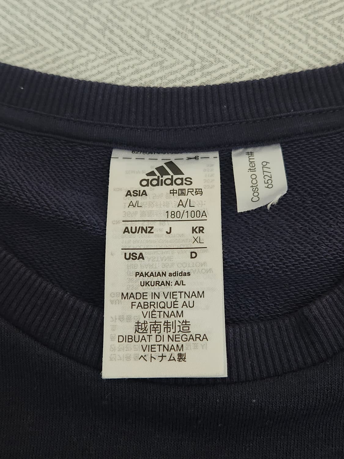 아디다스 네이비 맨투맨 티셔츠 남성 100~105사이즈 상품이미지4