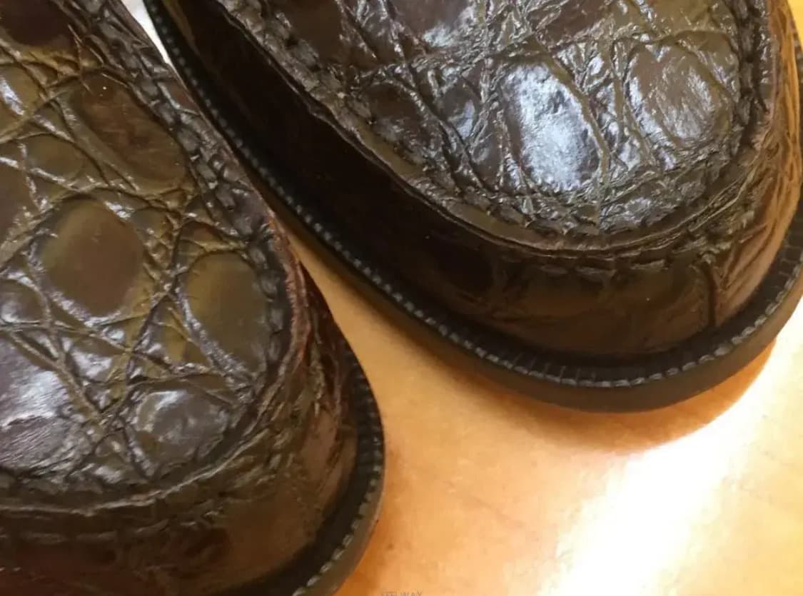 루이비통 페니로퍼(크로커다일 스킨-악어가죽)8 사이즈 상품이미지8