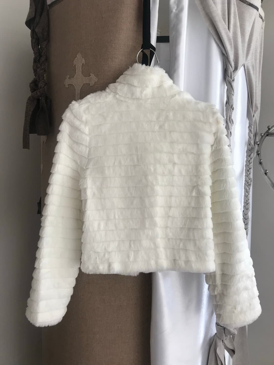 vintage white eco fur jacket 상품이미지7