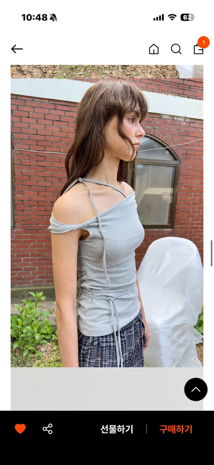 다이애그널 스트링 오프 숄더 탑 그레이 상품이미지2