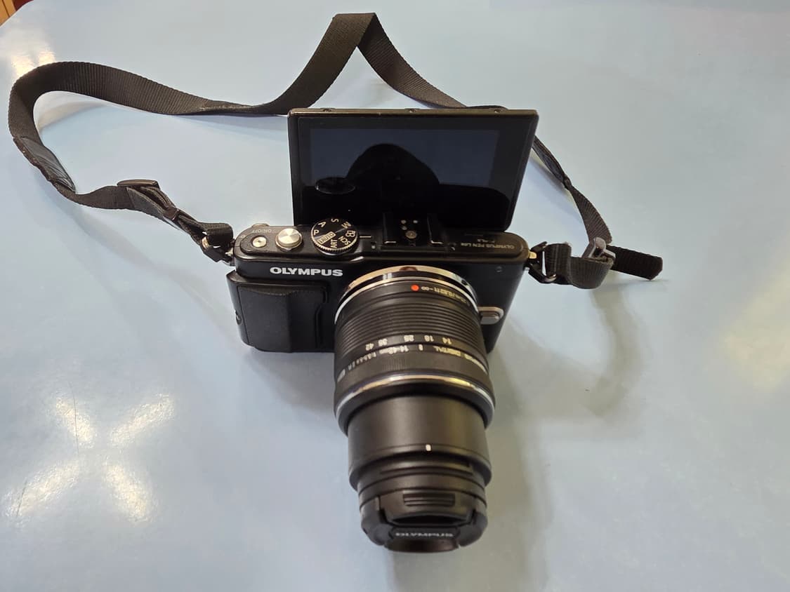 올림푸스 PEN E-PL5 블랙 + 14-42mm  번들렌즈  상품이미지1