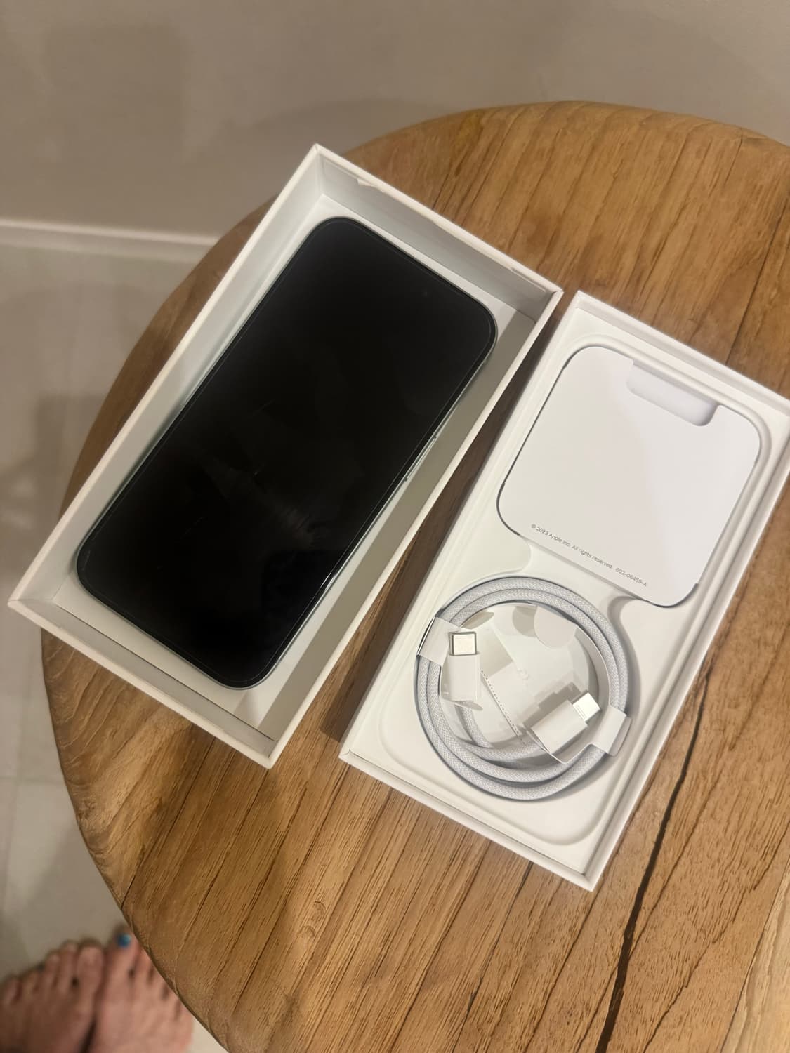 [최최상급! 상태 거의완벽!]민트 아이폰 15 256GB 육안으로보이는  상품이미지10