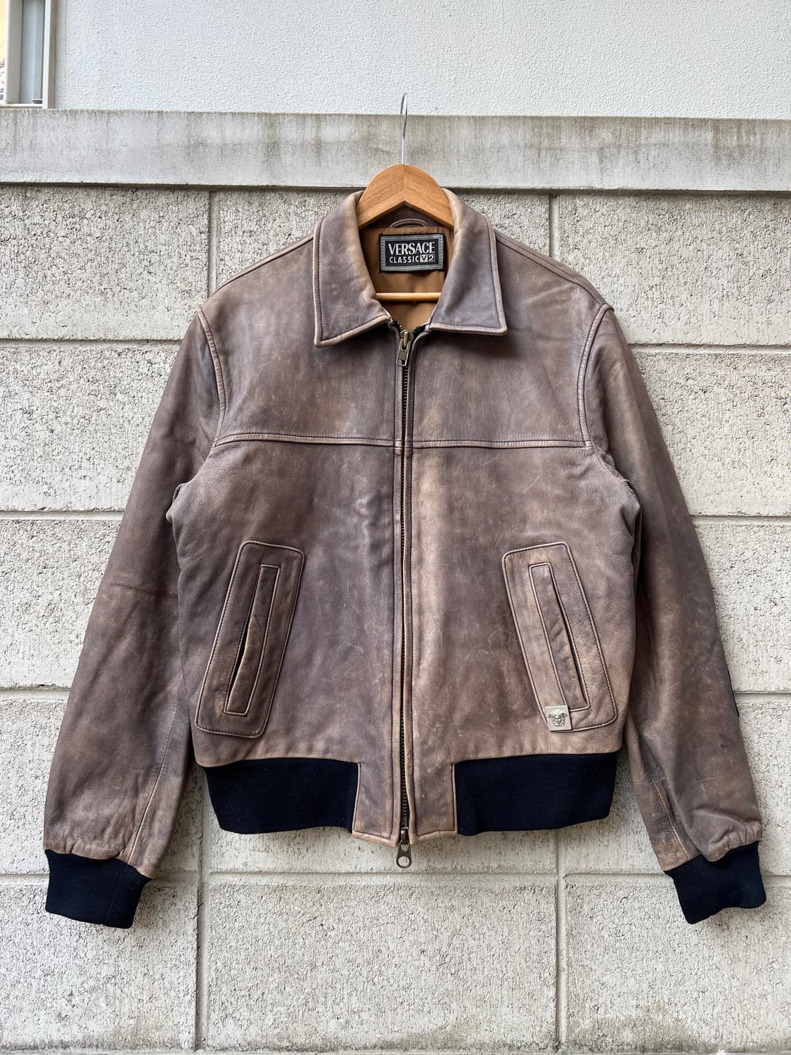 1990s VERSACE CLASSIC V2 90s베르사체 가죽봄버자켓 상품이미지1