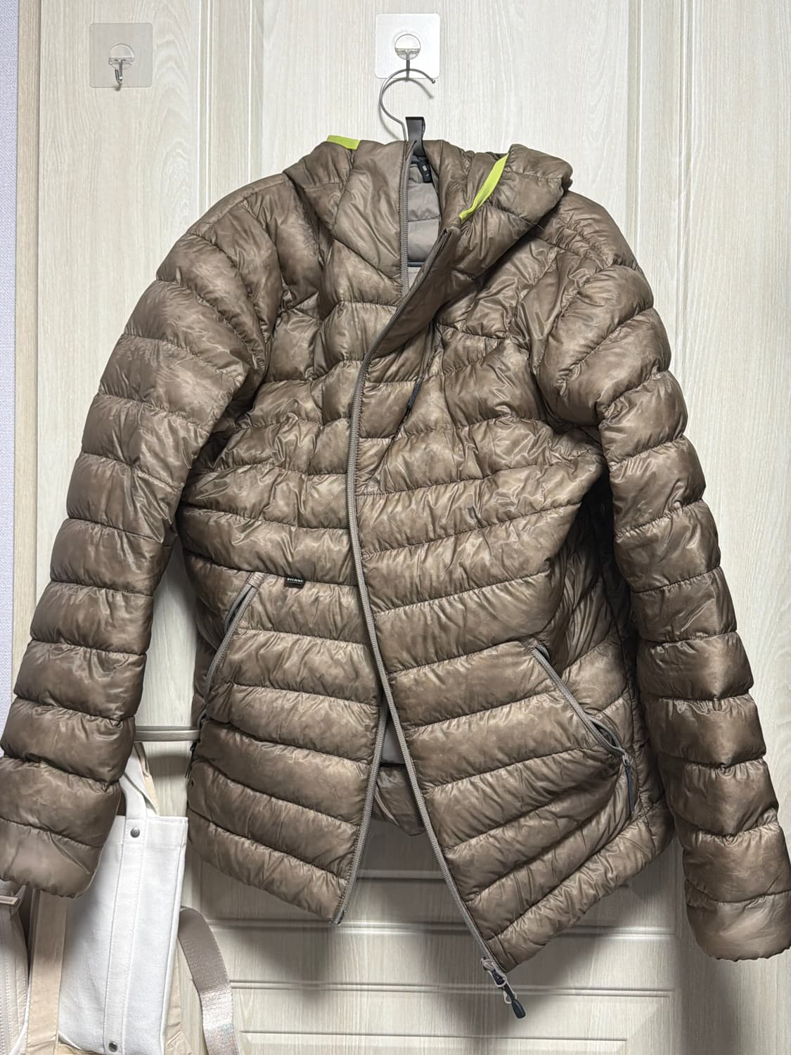 시에라 디자인 경량 패딩 뮤어 상품이미지3