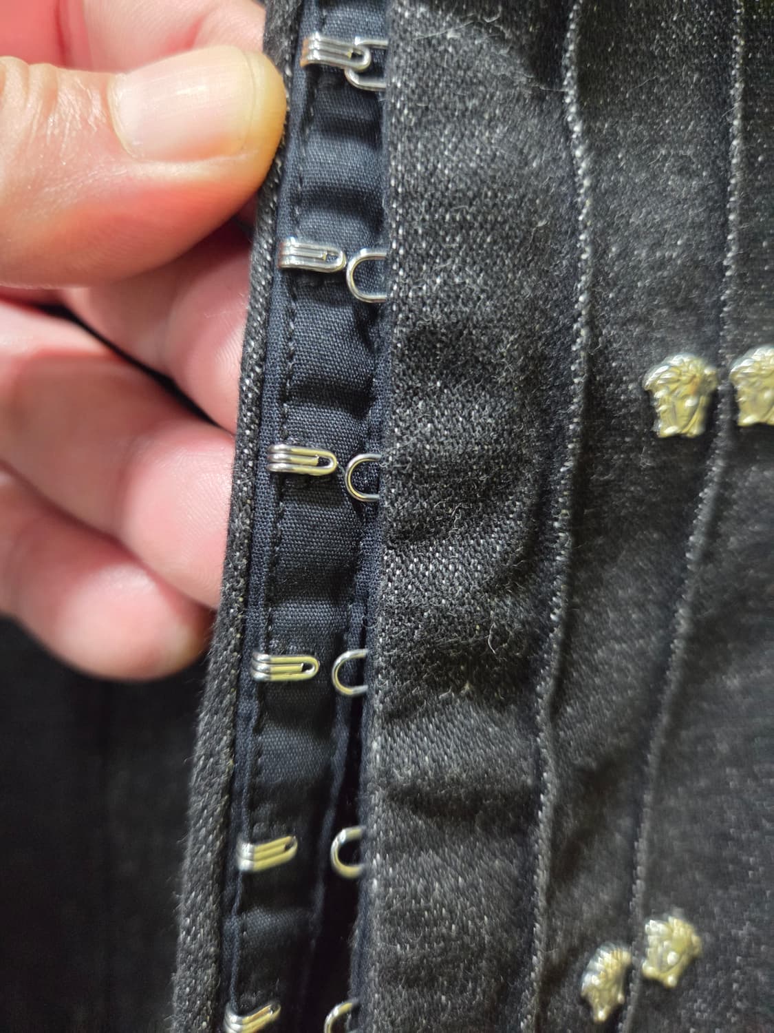 베르사체 크롭 데님 자켓 상품이미지7