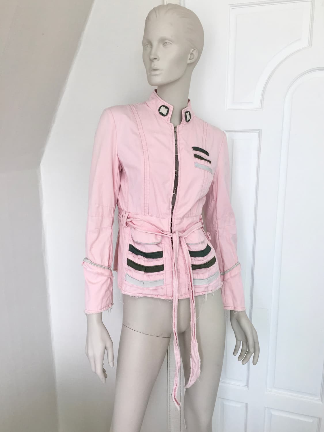 Marc Jacobs distressed Baby Pink Jacket 상품이미지1