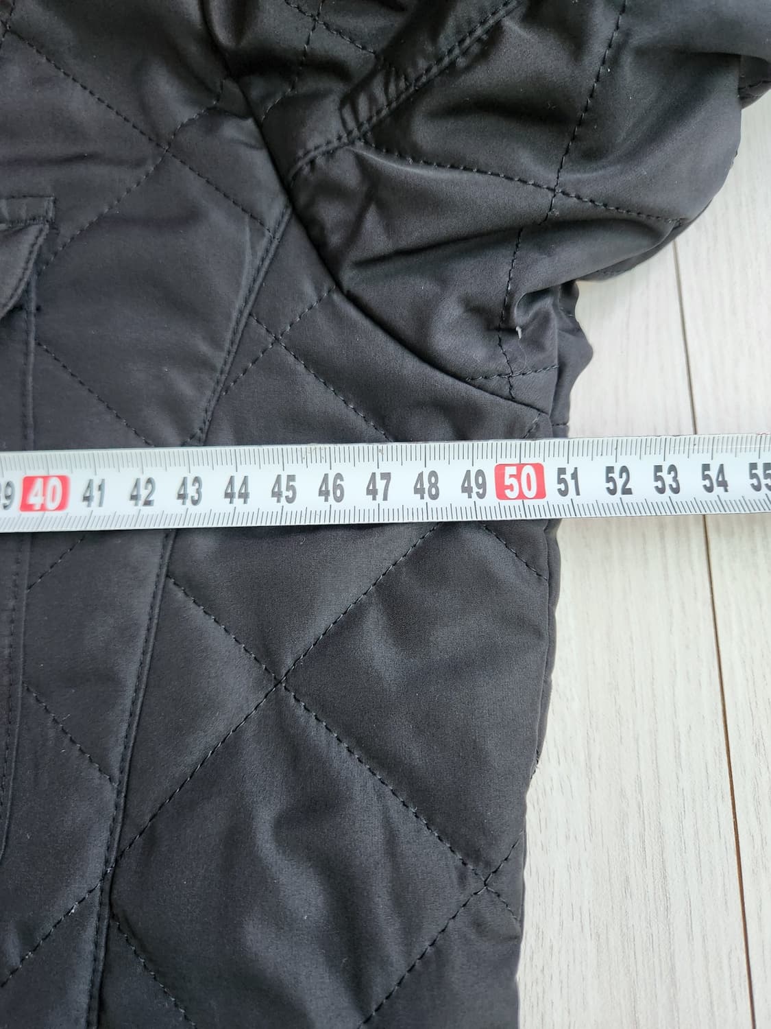 디스커버리 여성 블랙 퀼팅 점퍼 사이즈95m

여러 중고사이트에도 같이  상품이미지3