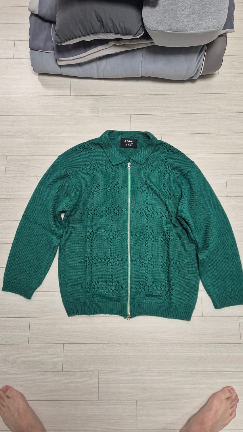 엑스톤즈 펀칭 니트 집업 L 상품이미지1