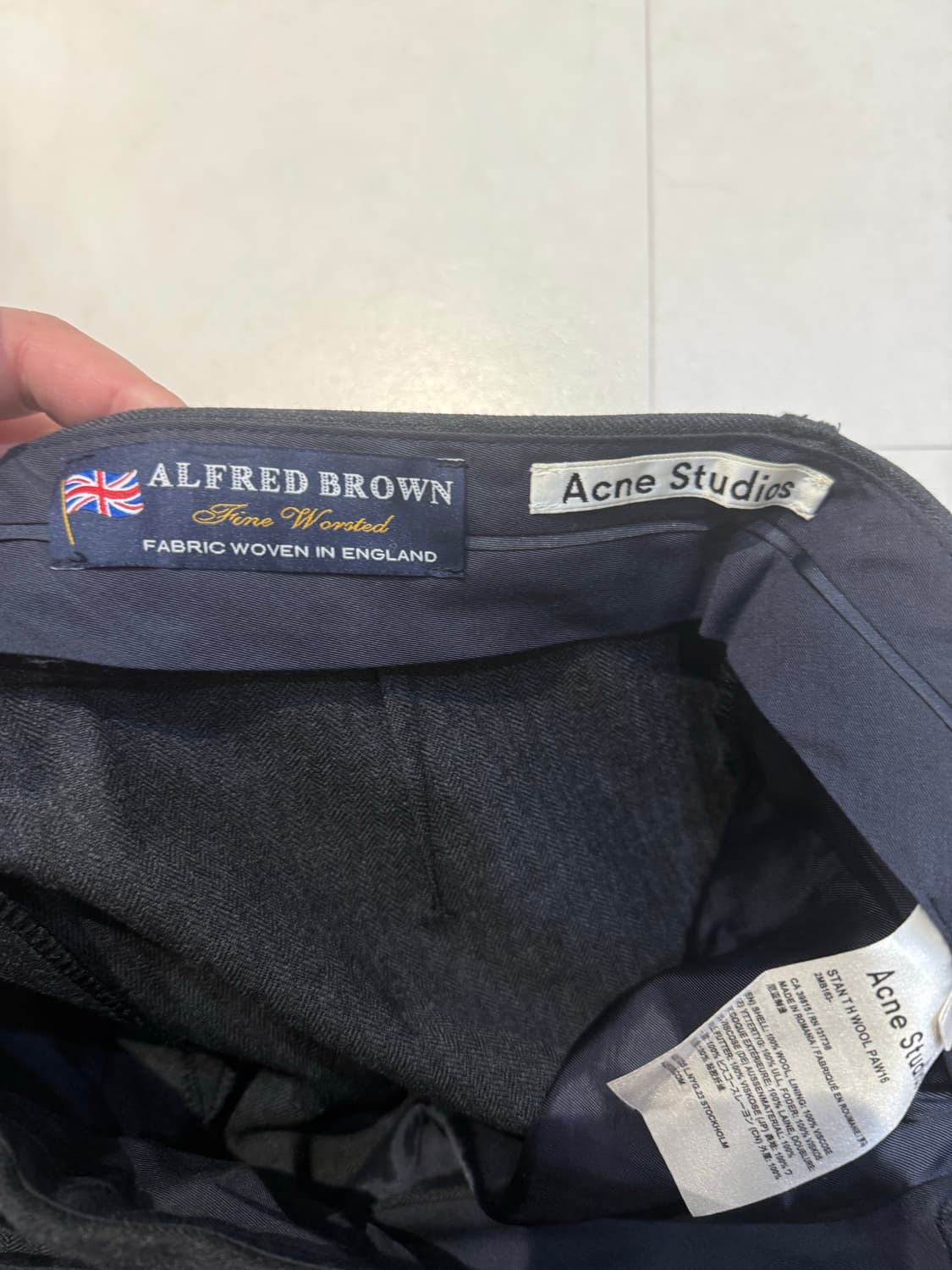 아크네 울 팬츠 상품이미지2
