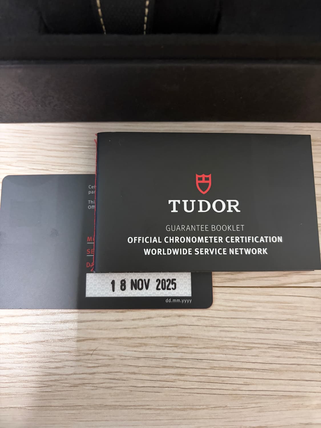 튜더 레인저 하이브리드+나토 스트랩(미사용 신품) 상품이미지6