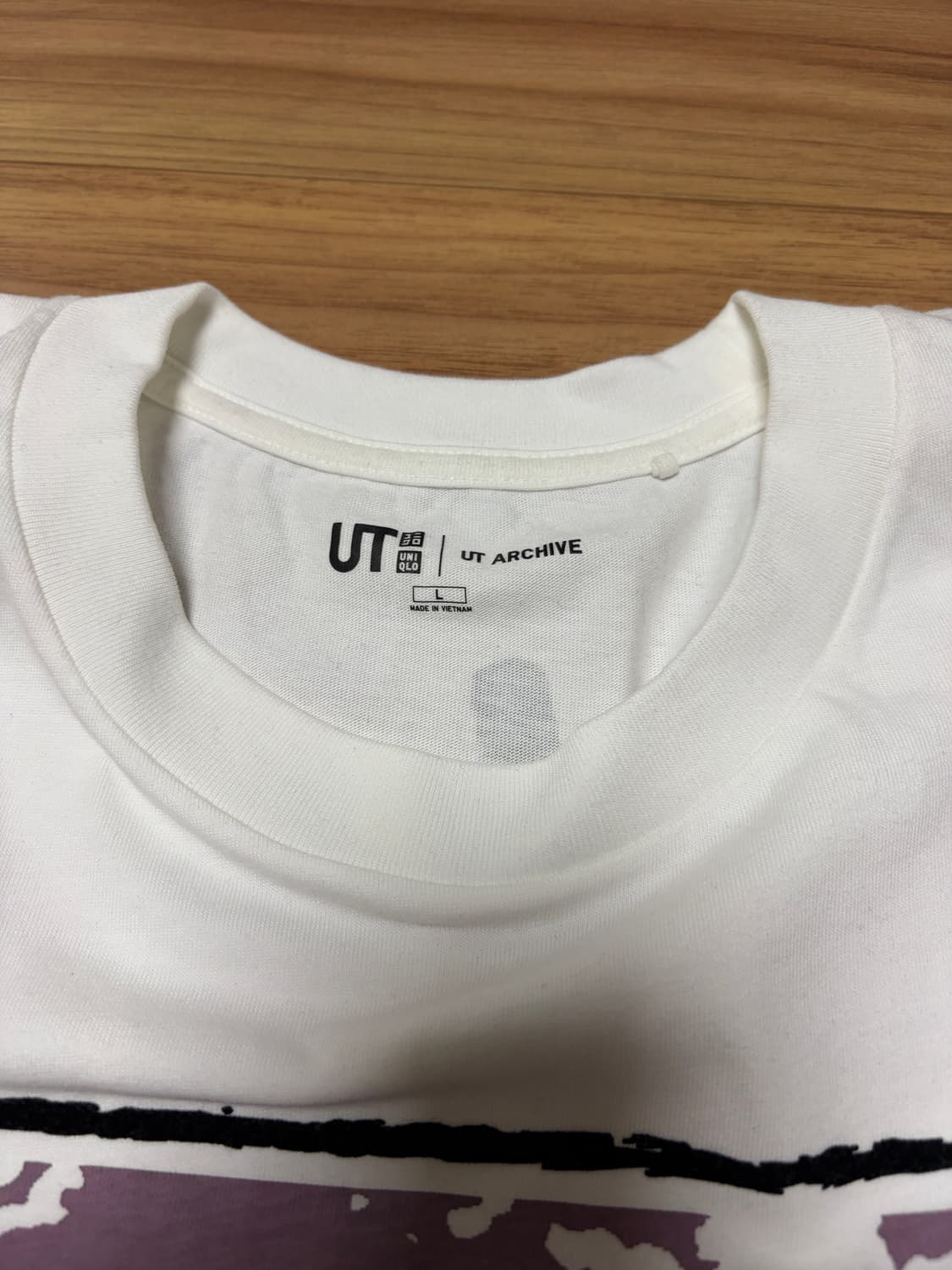 유니클로 UT 이타치 사스케 티셔츠  상품이미지3