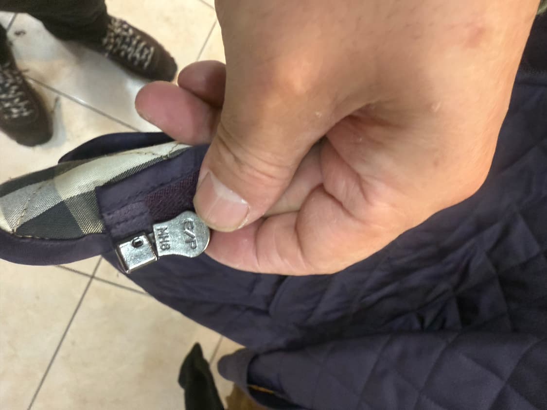 55-66 정품 버버리 퀄팅자켓 팝니다 상품이미지3