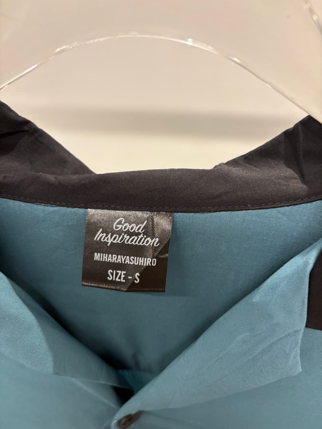 Mihara Yasuhiro x GU blue shirt 상품이미지7