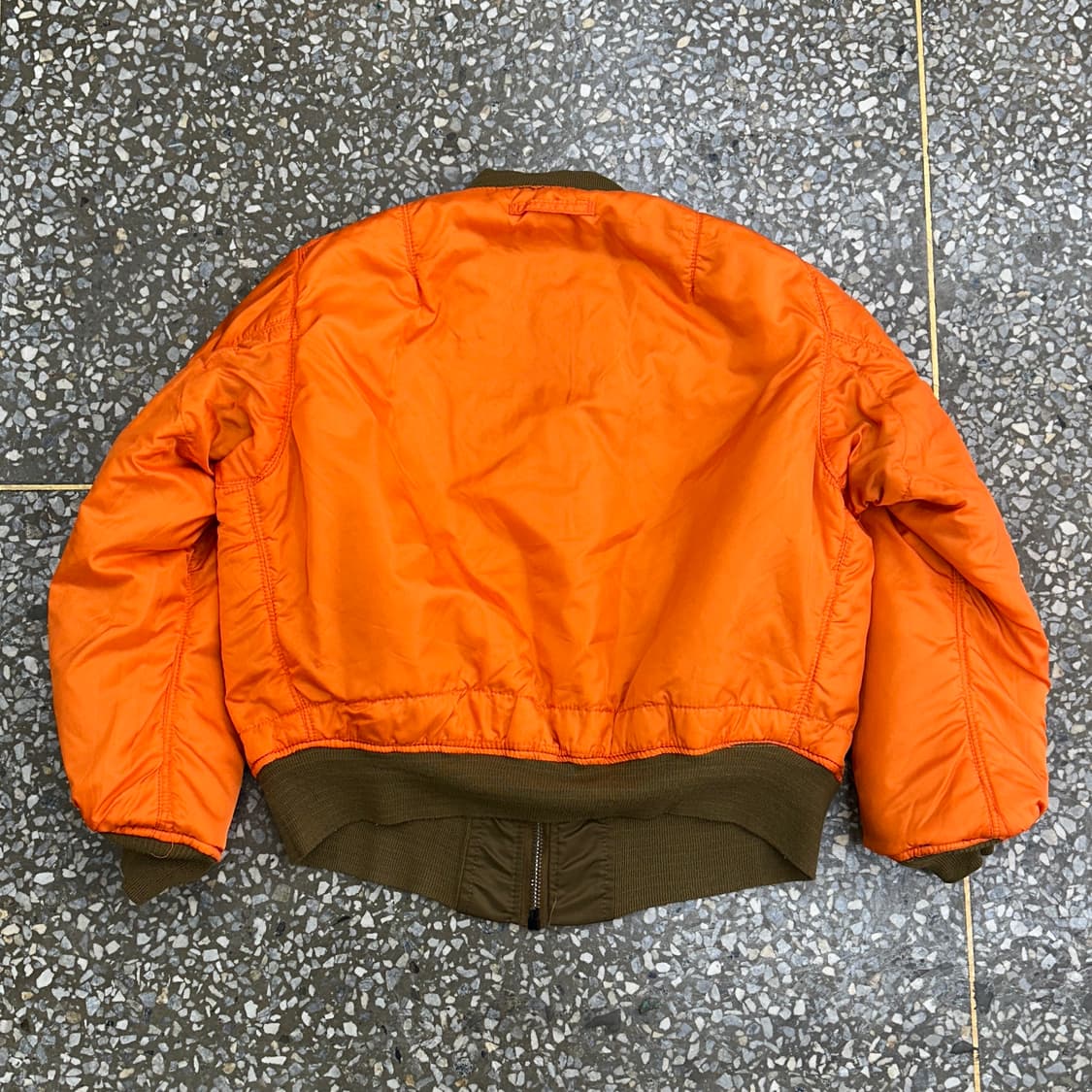 90s USA 알파 MIL-J-82790J MA-1 자켓 L 상품이미지4