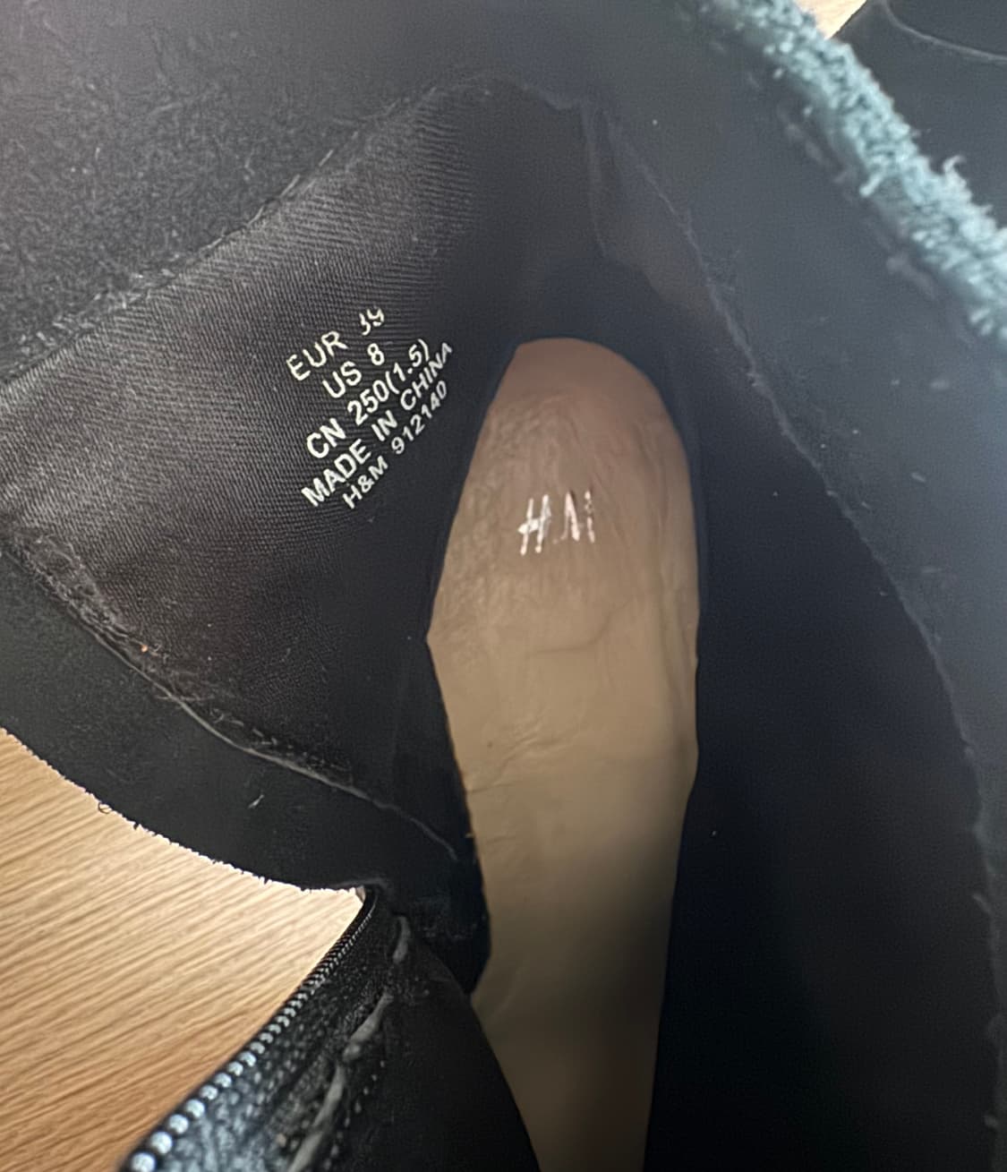 H&M 블랙부츠 앵클부츠 앵클부티 250 / 39 미착용 상품이미지9