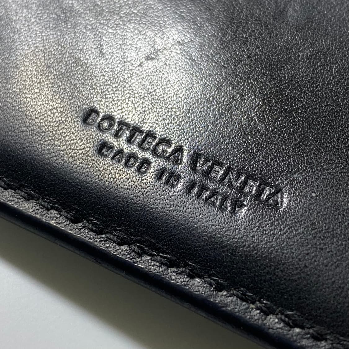 [정품] 보테가베네타 인트레치아토 소가죽 반지갑 상품이미지8