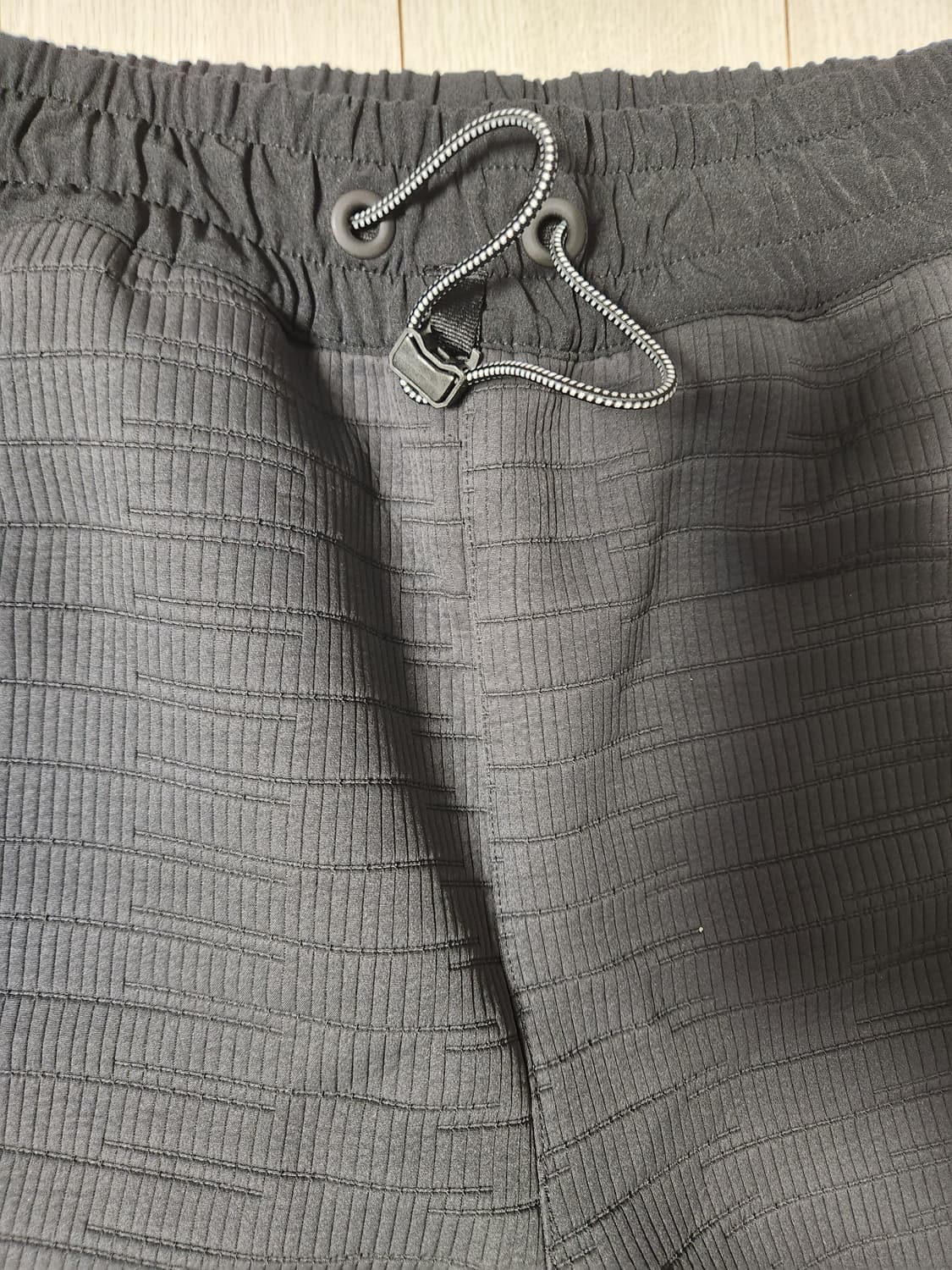 새상품급) 리복 TS 써모웜 컨트롤 트레이닝 팬츠 GI5304 사이즈L
 상품이미지4