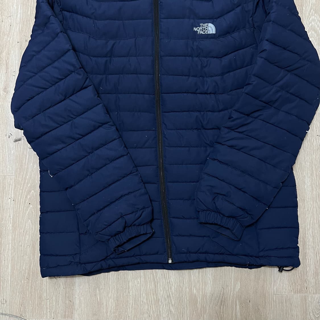노스페이스 남성 라이트 덕다운 경량패딩 XL/105  상품이미지4