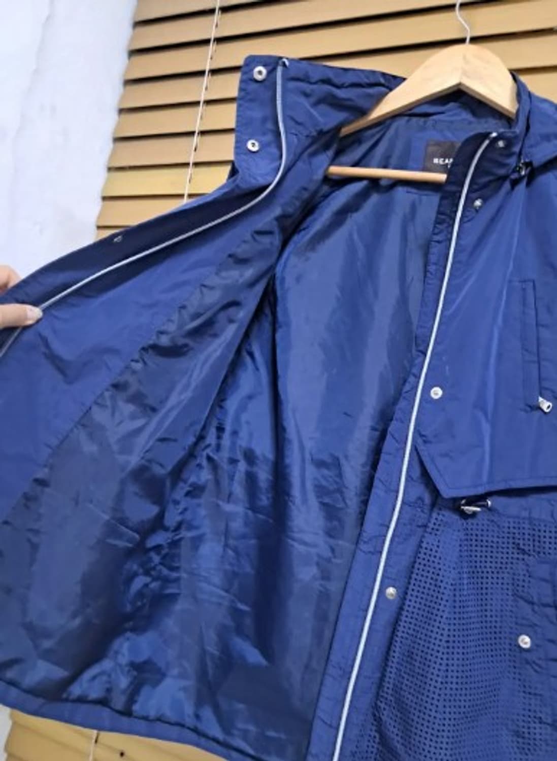 빈폴골프 여성 네이비바람막이점퍼 90사이즈 상품이미지4