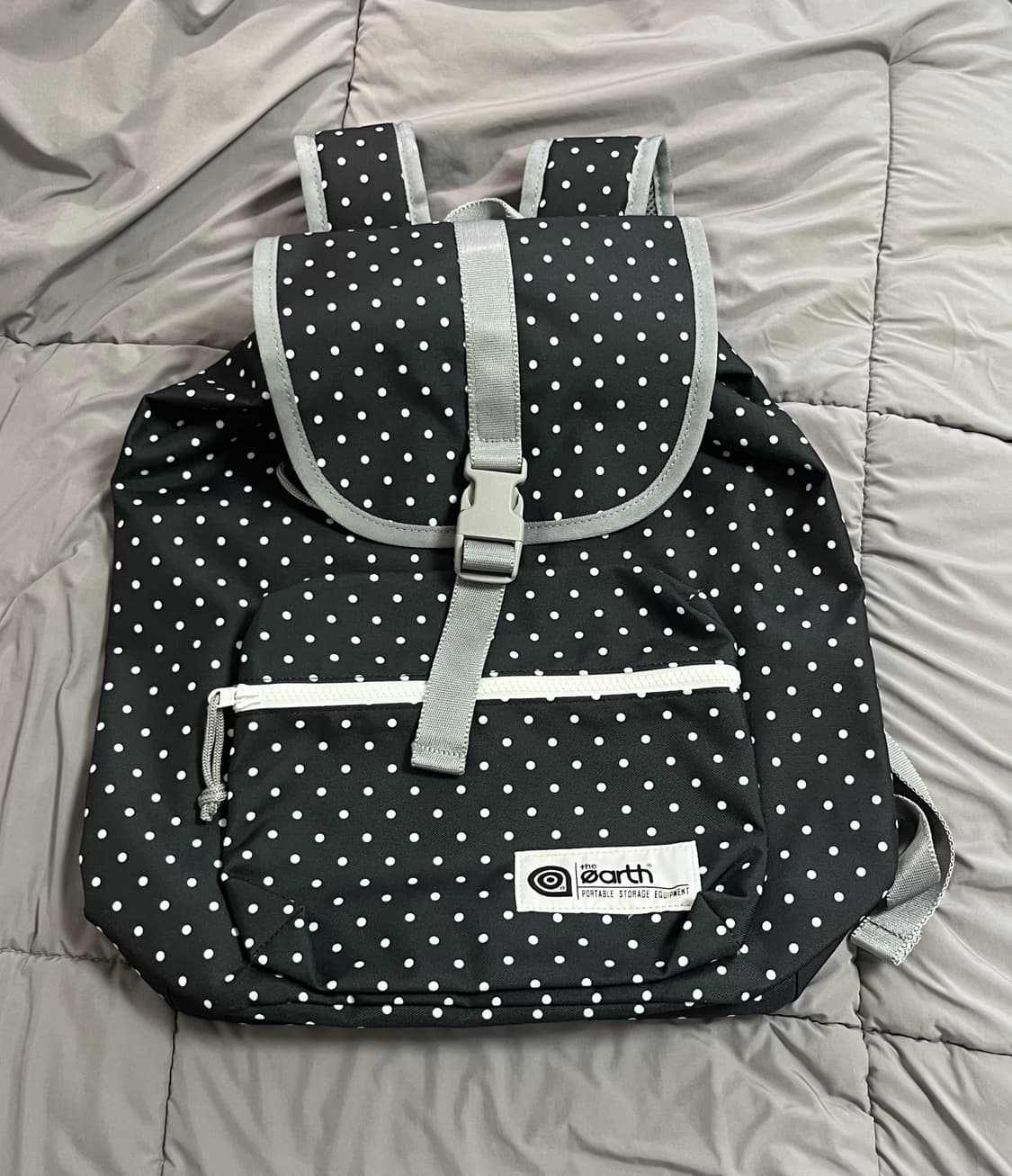 디얼스 도트 백팩 상품이미지1