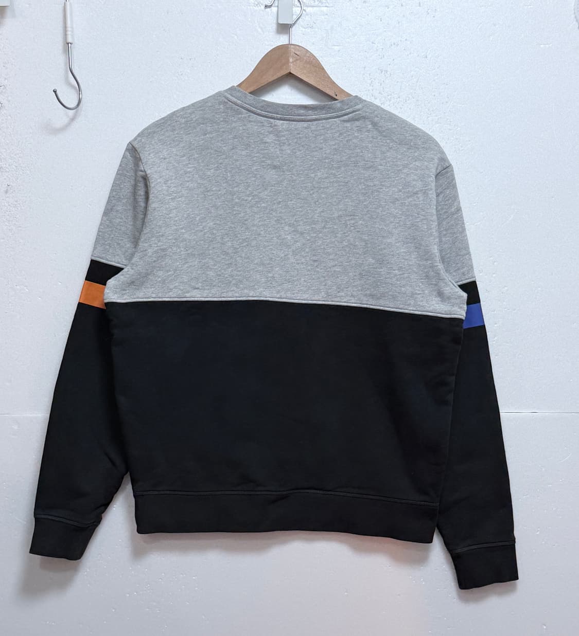 라코스테 그라데이션 배색 기모 스웨트셔츠 95 상품이미지3