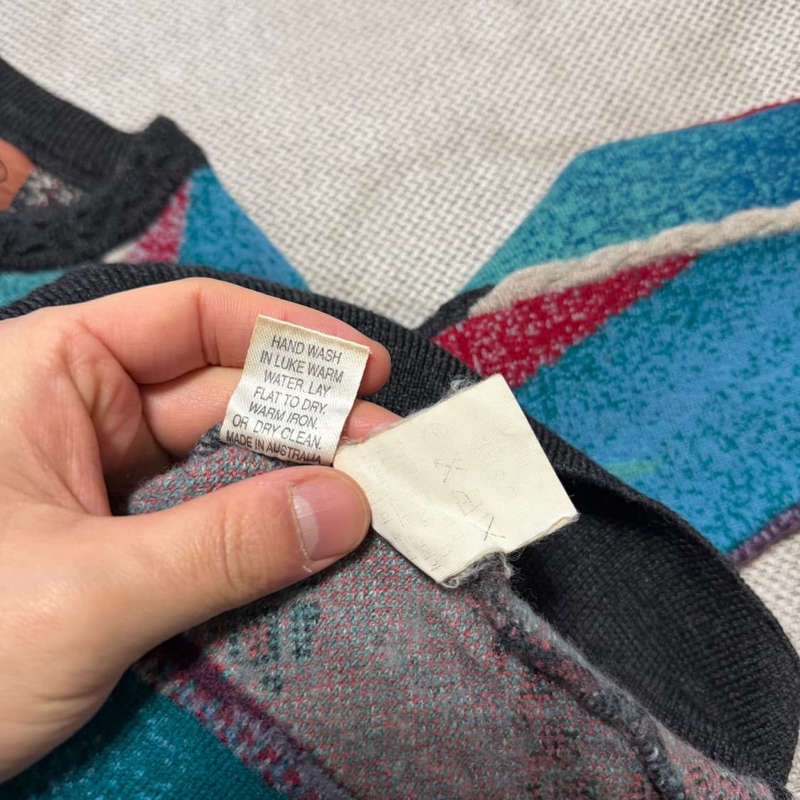 미쏘니 패턴 니트 스웨터 상품이미지5