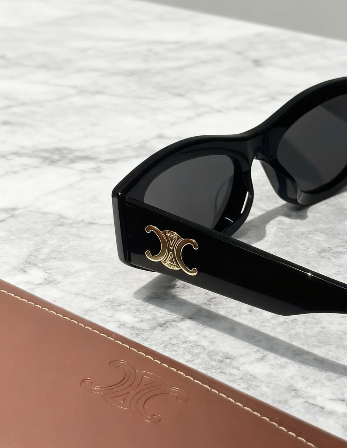 셀린느 풀 프레임 아세테이트 고양이눈 선글라스 여성용 블랙 상품이미지3