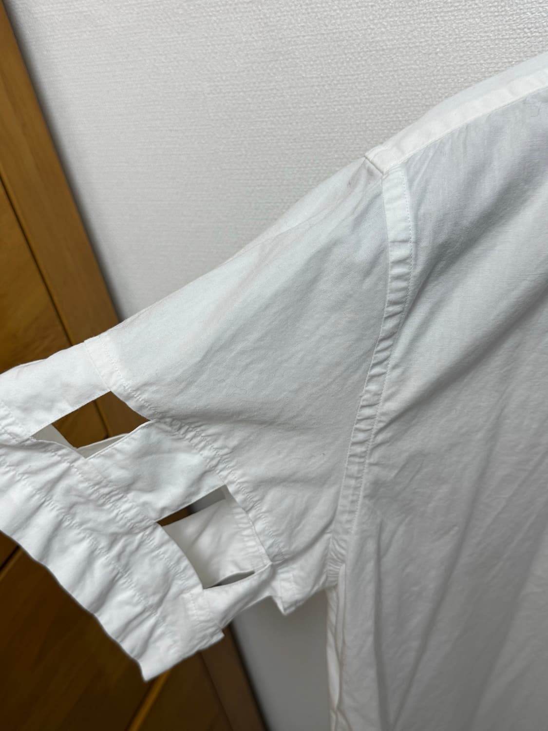 [XL] 꼼데가르송 블랙 반팔 셔츠 상품이미지3
