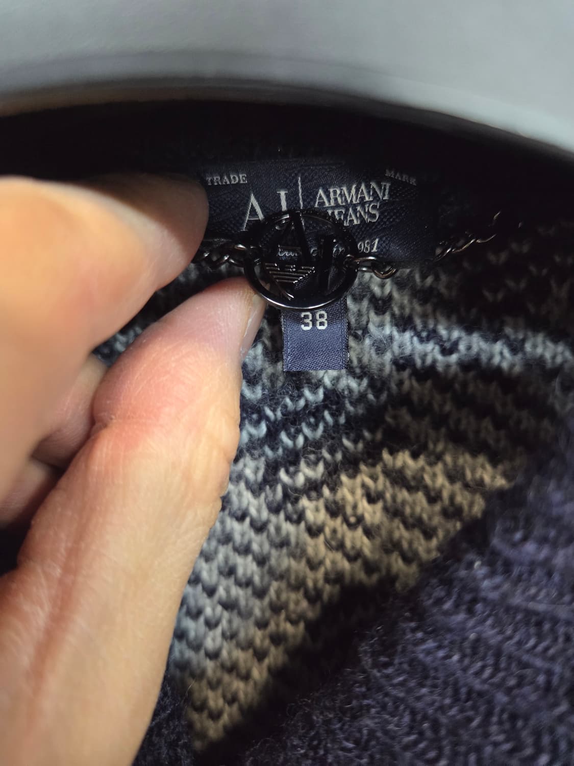 아르마니 진스 여성 도트 투웨이 니트자켓 55 66 대략 s 상품이미지3