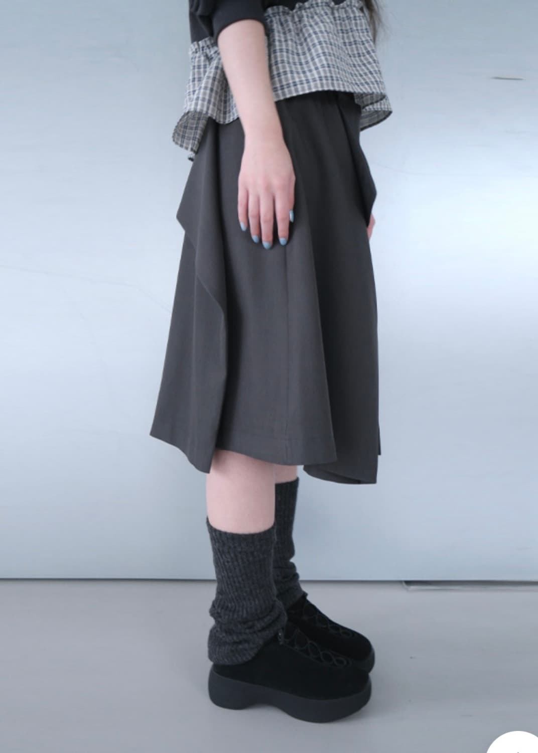 차콜 미디 스커트 상품이미지4