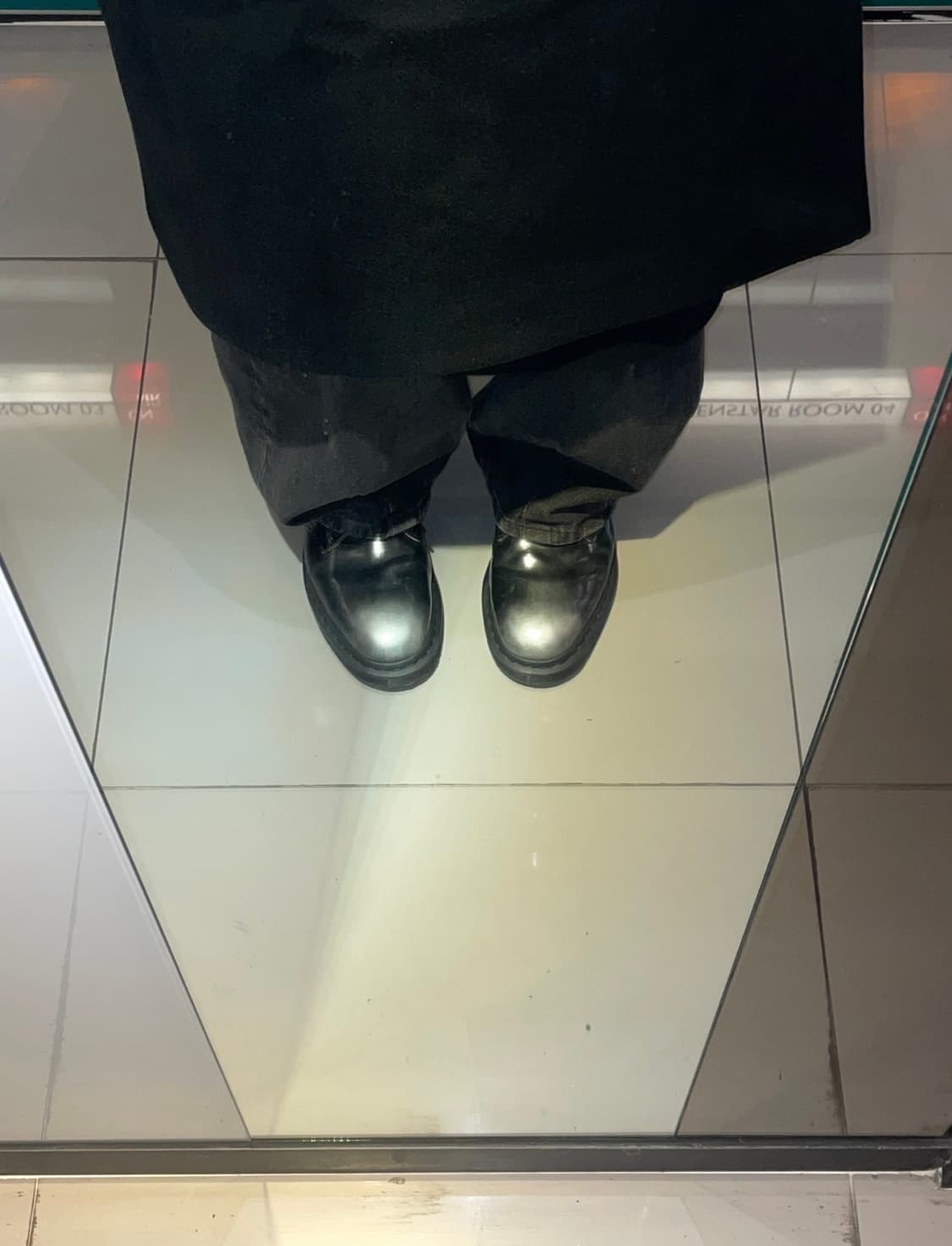 슈프림 닥터마틴 1461 상품이미지4