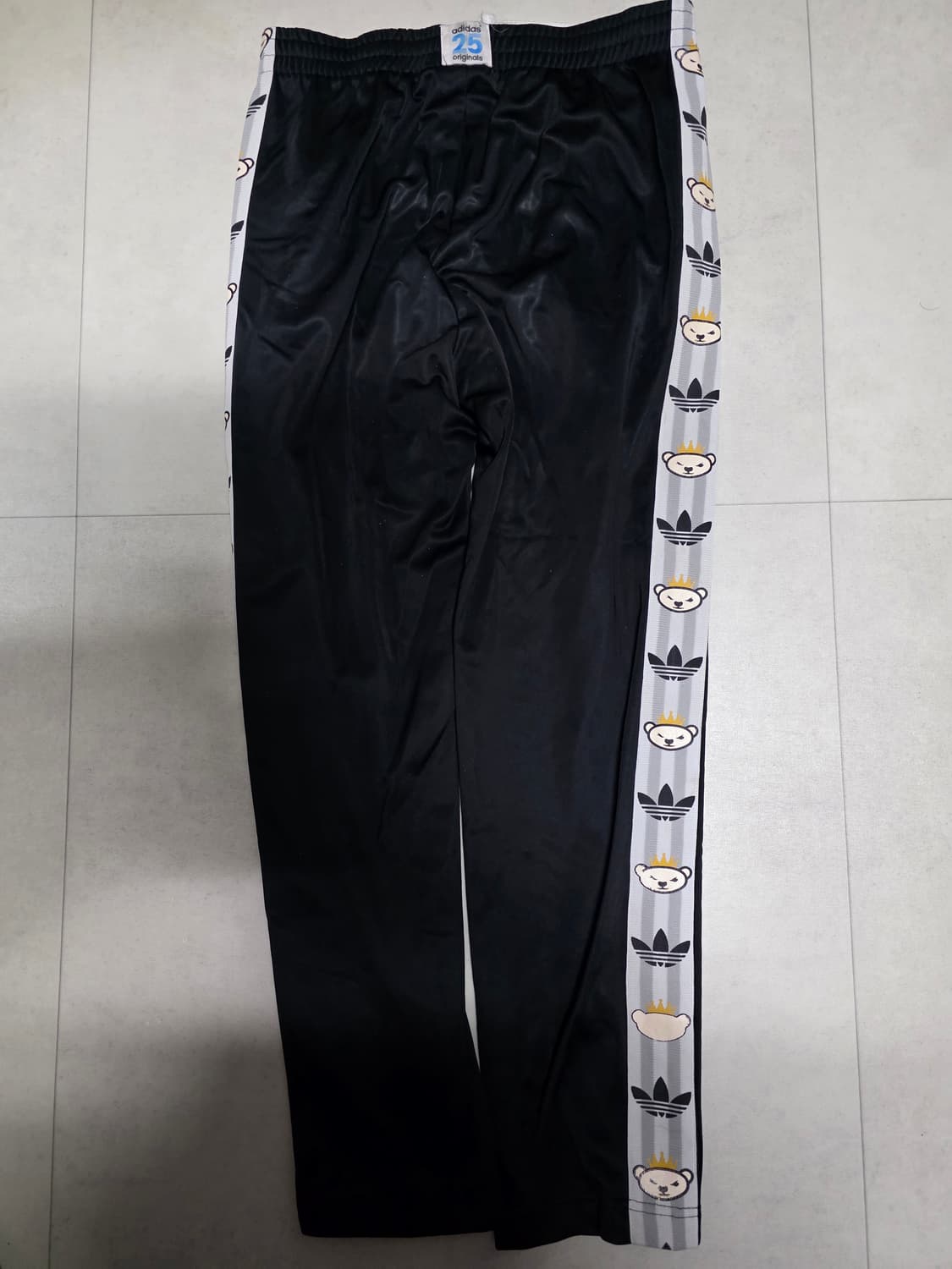 아디다스 25주년 니고베어 트레이닝팬츠 바지 95사이즈 상품이미지3