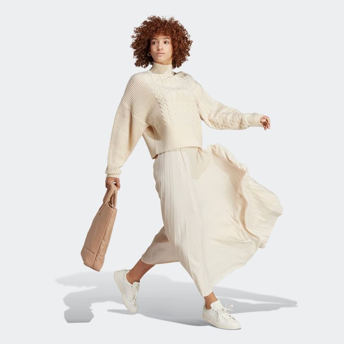 아디다스 Adidas 아이보리 하이넥 케이블 니트 S 상품이미지1