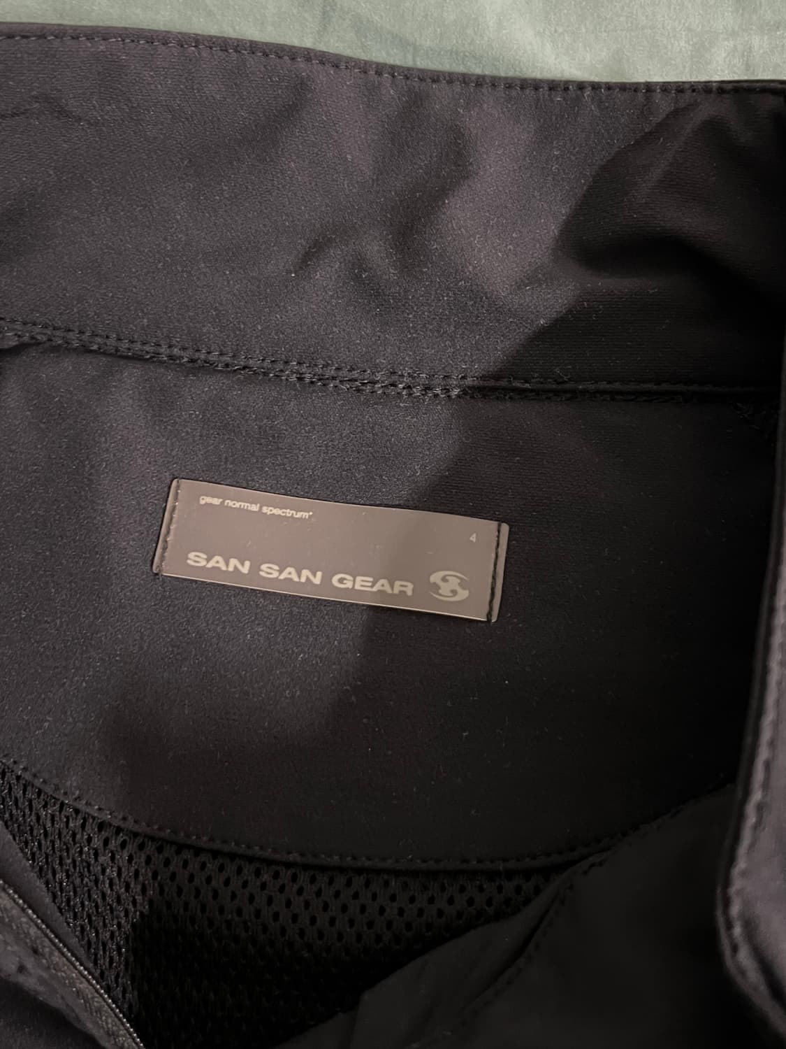 산산기어 23FW 심웨이브 자켓 상품이미지4