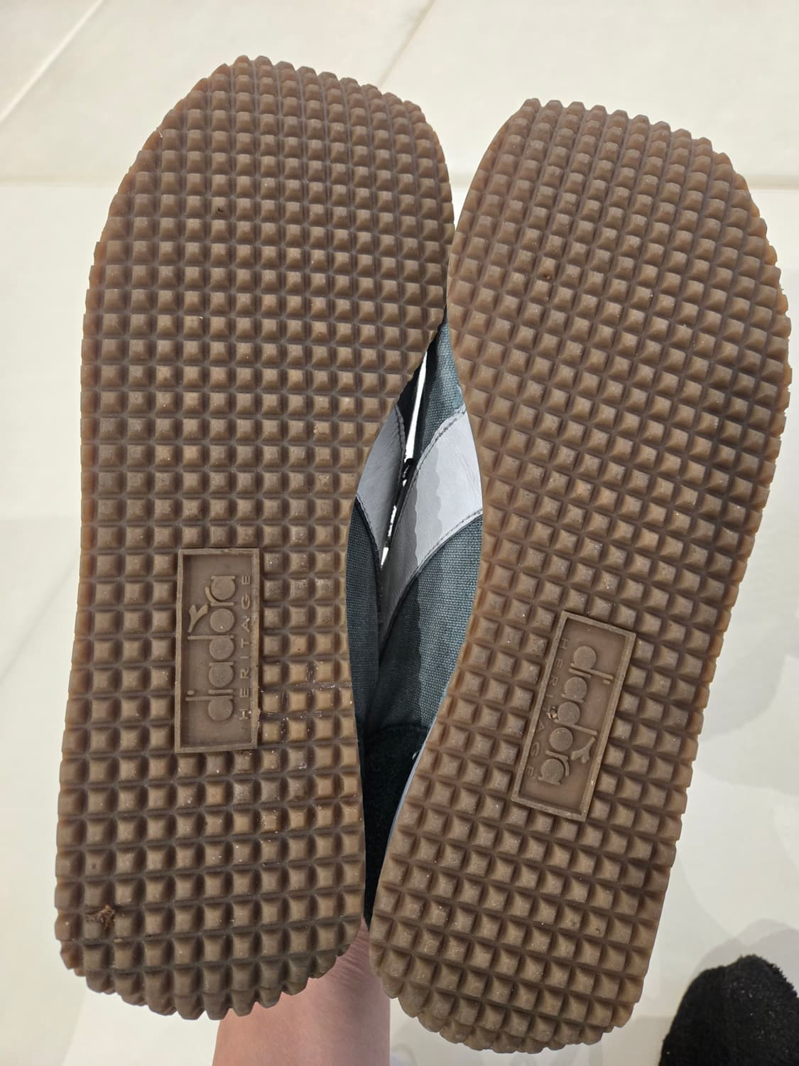 디아도라 280 운동화 새신발 (이큅 H 더티 스톤 워시 에보) 상품이미지2