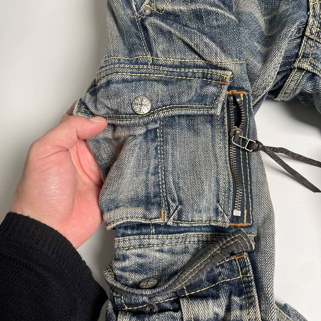 Nicole club 멀티 포켓 슬림 팬츠 상품이미지6