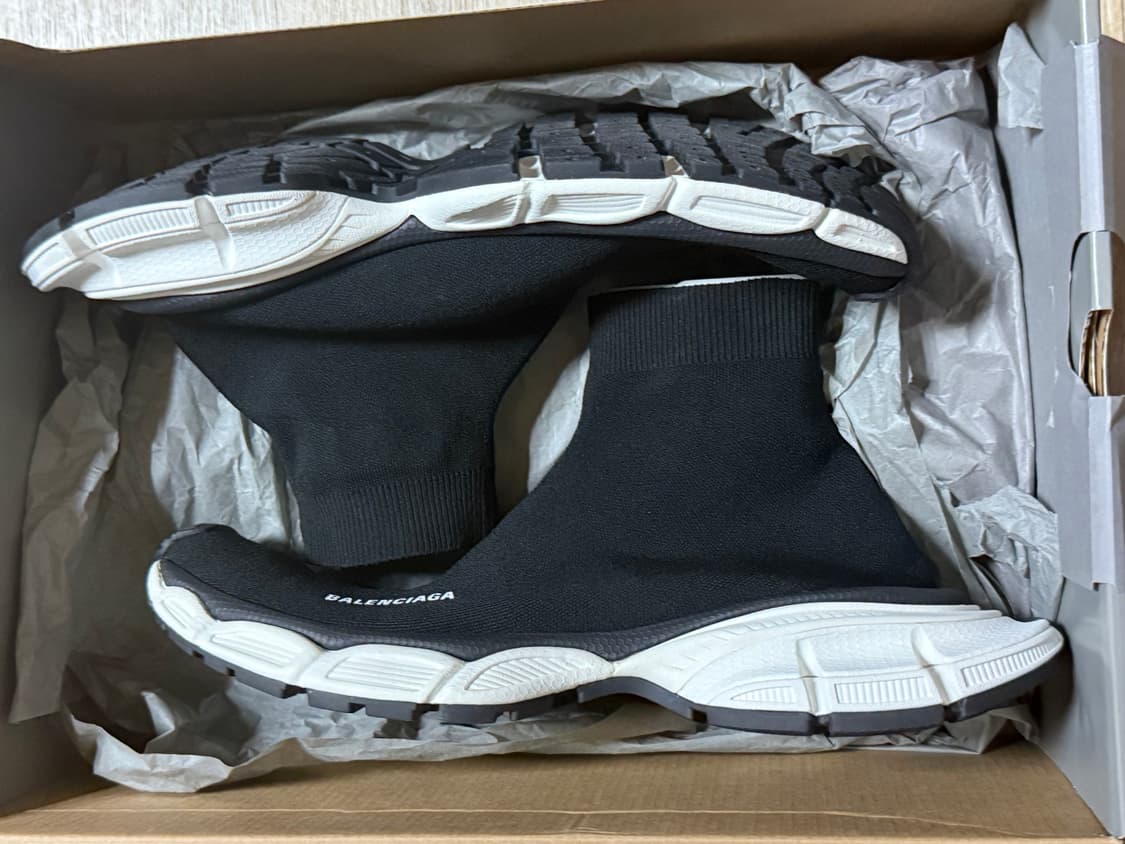 발렌시아가3xl 삭 리사이클 니트 44사이즈 상품이미지1